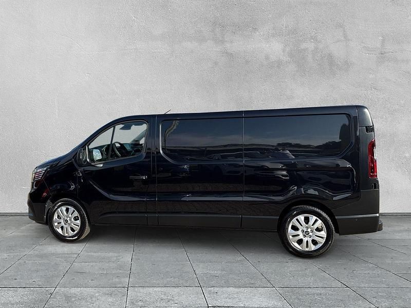 Gebraucht Renault Trafic Komfort 150 PS (110 kW) 2024 Schwarz Van / Kleinbus