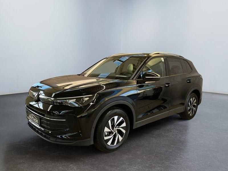 Neu VW Tiguan 150 PS (110 kW) 2025 Schwarz SUV
