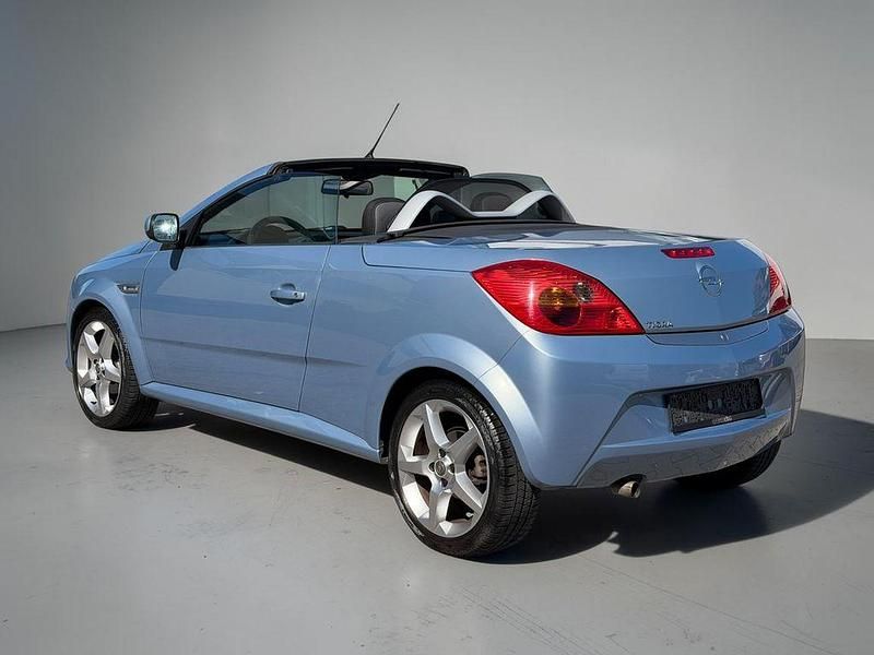 Gebraucht Opel Tigra Cosmo 90 PS (66 kW) 2004 Cabrio