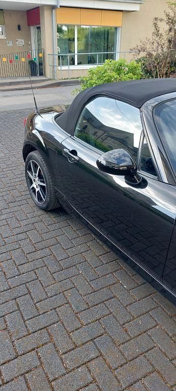 Gebraucht Mazda MX5 Center-Line 126 PS (92 kW) 2011 Schwarz Cabrio