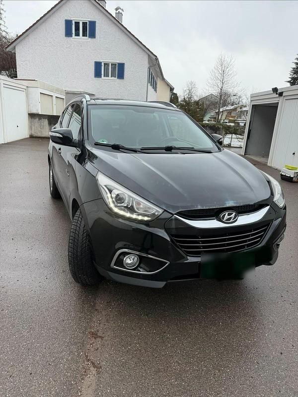 Gebraucht Hyundai ix35 116 PS (85 kW) 2015 Schwarz SUV
