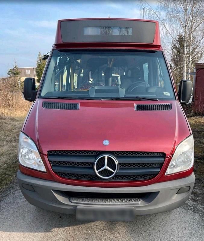 Rot Gebraucht 2012 Mercedes Sprinter Van | 8.500 € - Bild 1/4
