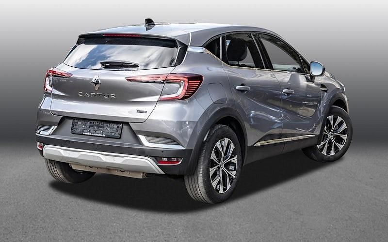 Gebraucht Renault Captur Techno 158 PS (116 kW) 2023 Grau SUV