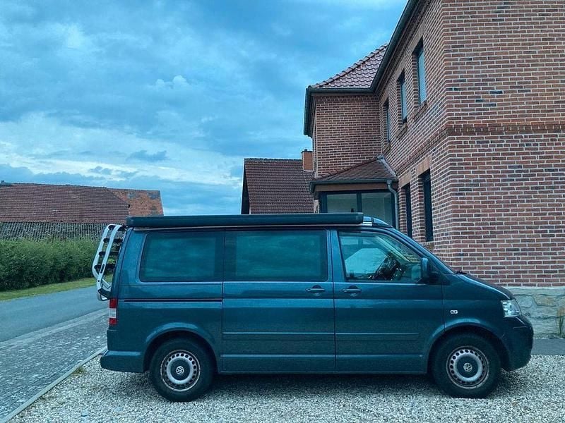 Blau Gebraucht 2008 VW T5 Comfortline Van | 23.000 € - Bild 1/4