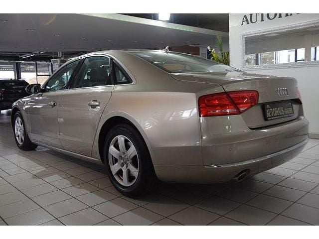 Gebraucht Audi A8 250 PS (183 kW) 2011 Beige Limousine