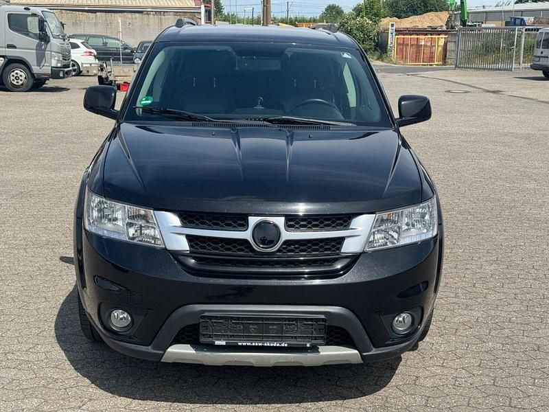 Gebraucht Fiat Freemont 280 PS (205 kW) 2014 Schwarz SUV