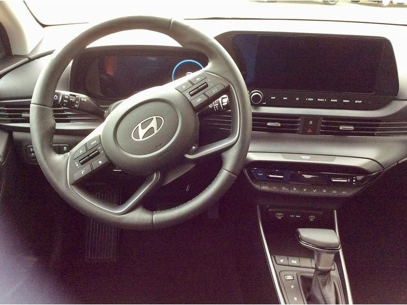 Neu Hyundai i20 Trend 90 PS (66 kW) 2026 Rot Kleinwagen