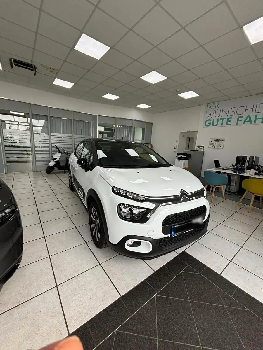 Gebraucht Citroën C3 PureTech 83 PS (61 kW) 2024 Weiß Kleinwagen