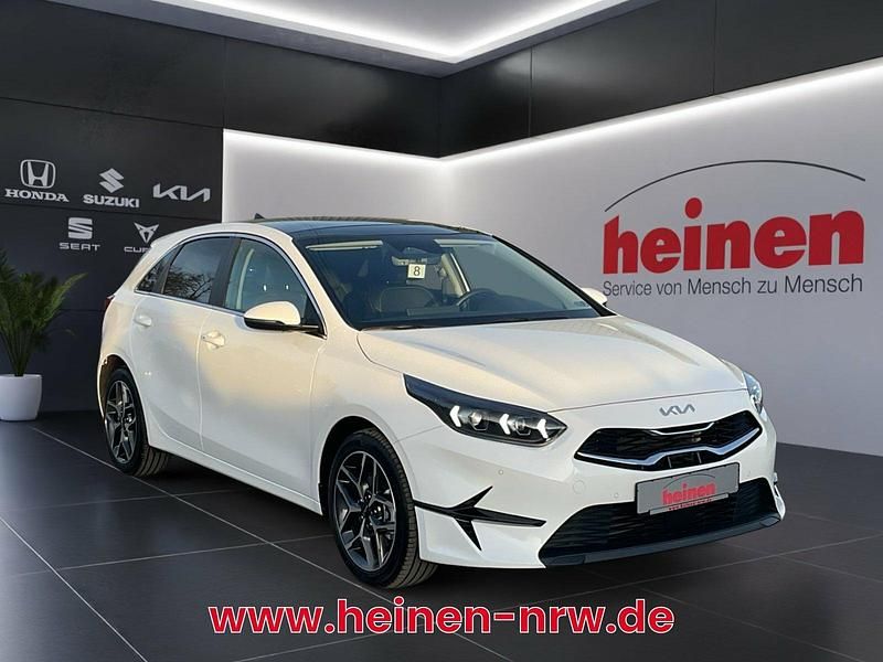 Gebraucht Kia Ceed Platinum 140 PS (102 kW) 2025 Deluxe white Kleinwagen