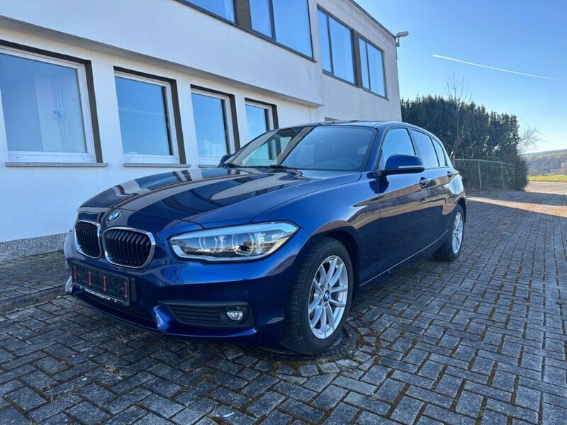 Blau Gebraucht 2018 BMW 116 Advantage Kleinwagen | 11.999 € (Fairer Preis) - Bild 1/4