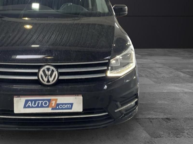 Używany VW Caddy Maxi Highline 150 KM (110 kW) 2017 Czarny Minivan