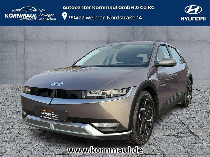 Mystic olive / mic Gebraucht 2022 Hyundai Ioniq Basis Kleinwagen | 19.812 € - Bild 1/4