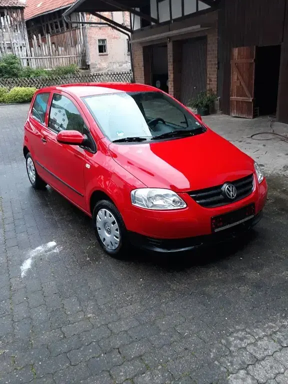 Brugt VW Fox 54 HK (39 kW) 2006 Rød Hatchback