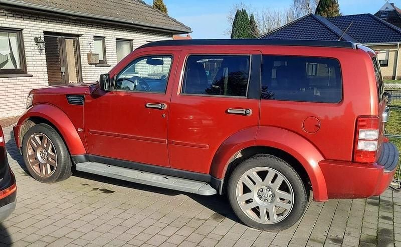 Gebraucht Dodge Nitro SXT 177 PS (130 kW) 2007 Rot SUV