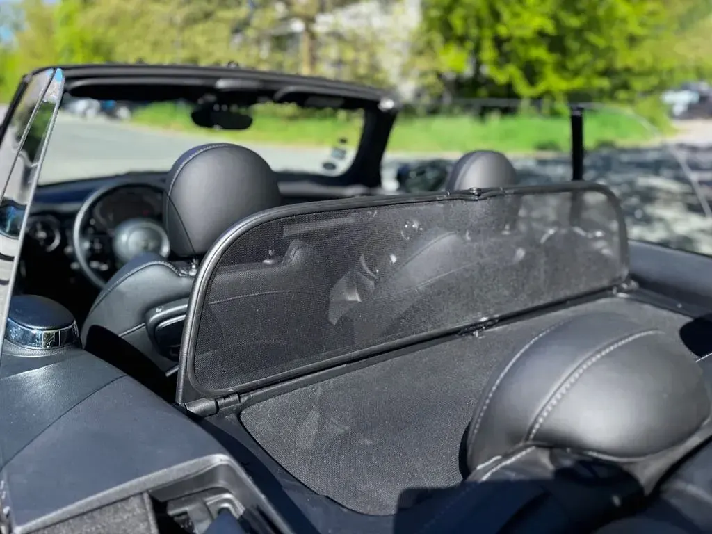 Używany Mini Cooper 136 KM (100 kW) 2021 Szary Hatchback
