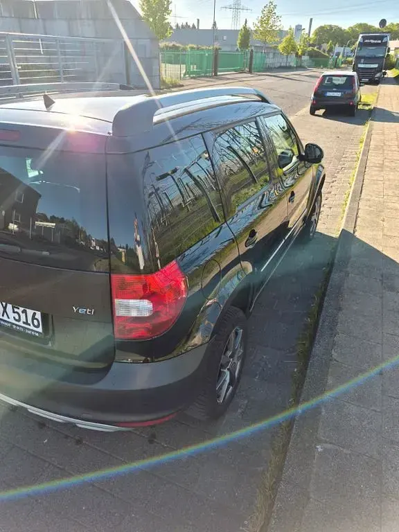 Occasion Skoda Yeti Active 122 ch (89 kW) 2012 Noir SUV
