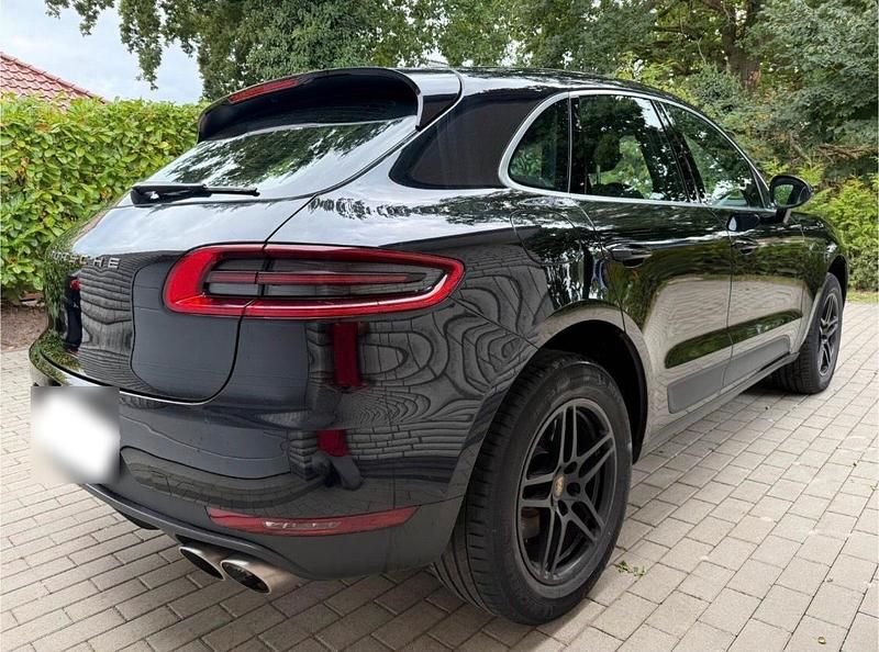 Second-hand Porsche Macan S 258 CP (189 kW) 2015 Negru SUV