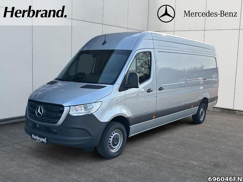 Neu Mercedes Sprinter 170 PS (125 kW) 2026 Silber Van
