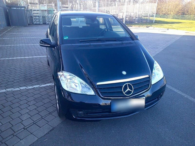 Gebraucht Mercedes A150 95 PS (69 kW) 2009 Schwarz Limousine