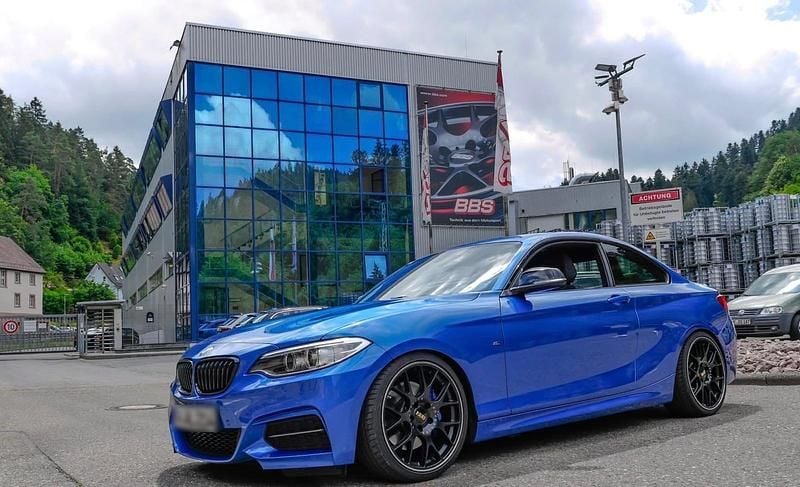 Gebraucht BMW M235 Performance 326 PS (239 kW) 2015 Blau Coupé