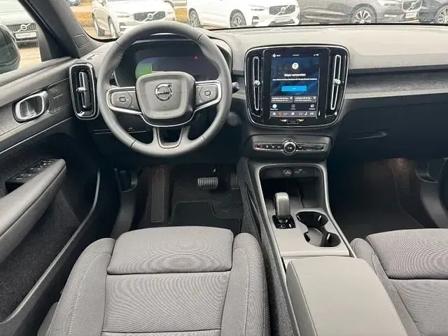 Neu Volvo EX40 Plus 185 kW (252 PS) 2026 Blau SUV
