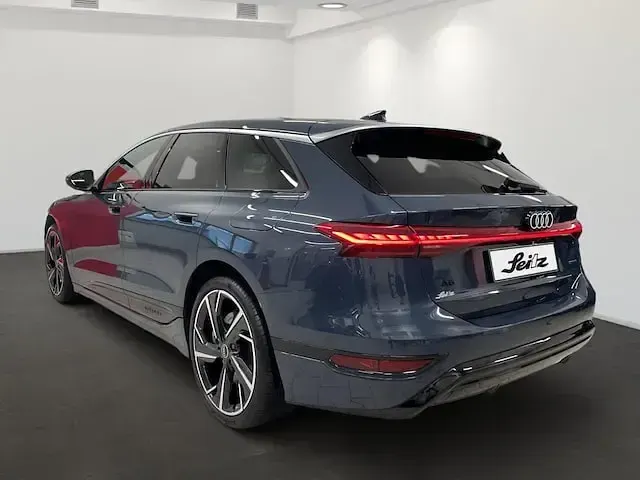 Gebraucht Audi A6 e-tron Sport 314 kW (428 PS) 2025 Plasmablau metallic Kombi