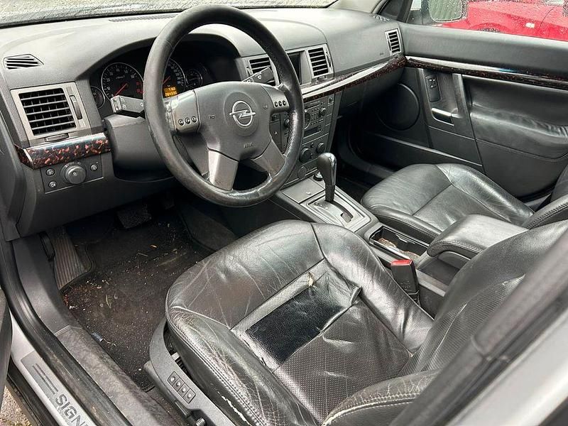 Gebraucht Opel Signum 211 PS (155 kW) 2004 Grau Kleinwagen