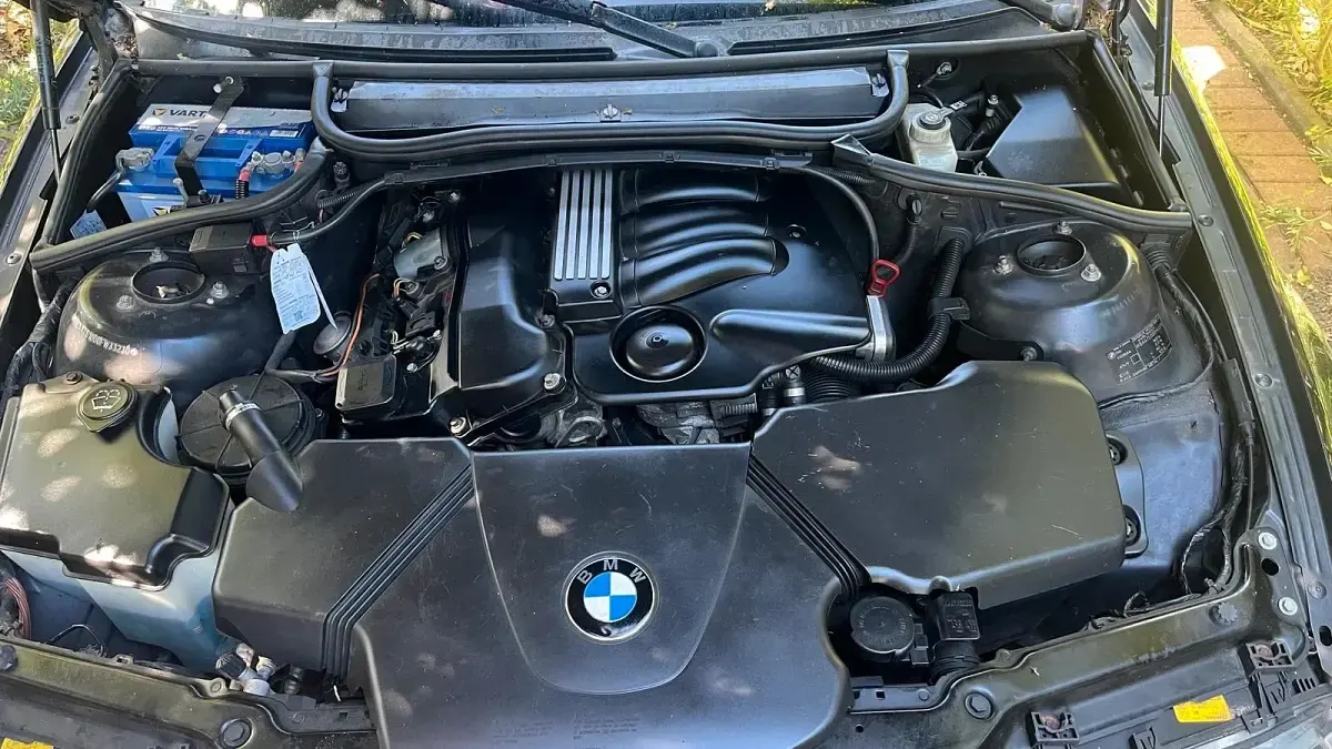 Gebraucht BMW 316 Compact 115 PS (84 kW) 2002 Schwarz Kleinwagen