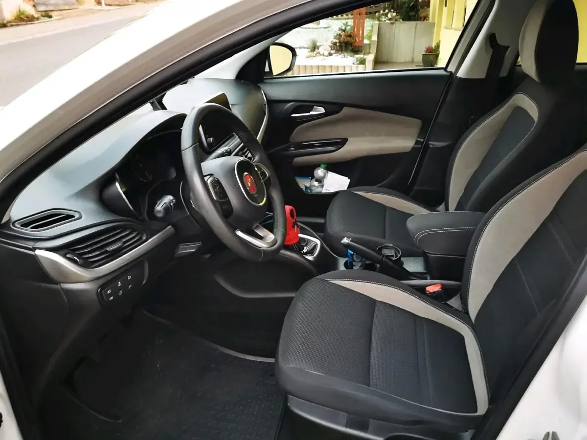 Gebraucht Fiat Tipo Lounge 95 PS (69 kW) 2020 Weiß Limousine