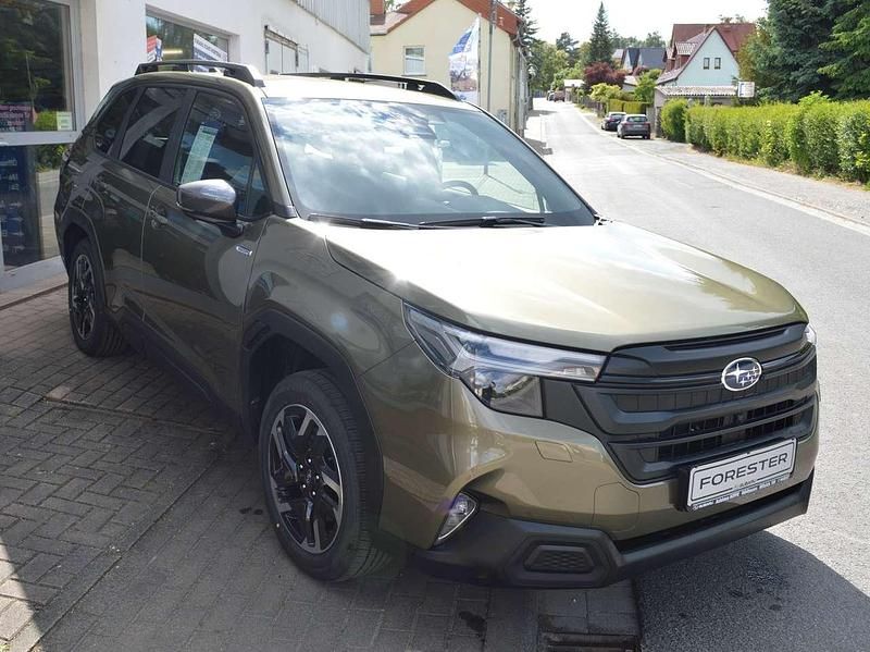 Autumn green Neu 2025 Subaru Forester Active SUV | 39.990 € (Fairer Preis) - Bild 1/4