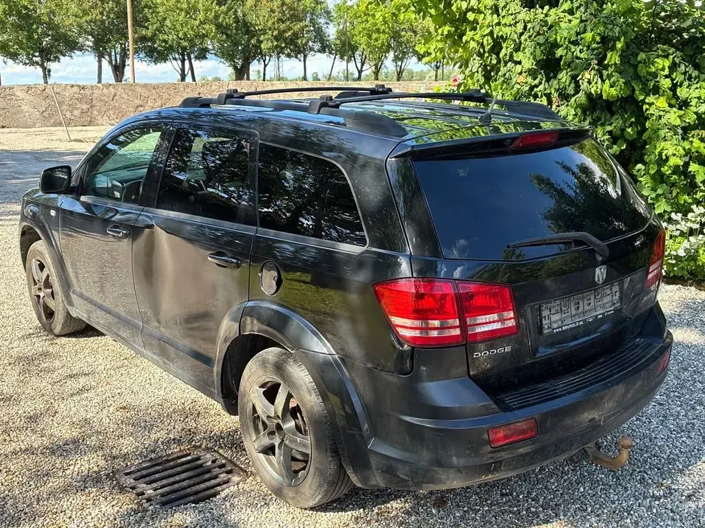 Gebraucht Dodge Journey SE 170 PS (125 kW) 2010 Schwarz SUV
