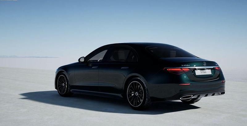 Neu Mercedes S450 Night 367 PS (269 kW) 2026 Grün Limousine
