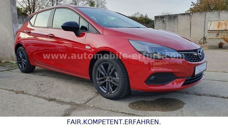 Gebraucht Opel Astra 110 PS (80 kW) 2021 Rot Limousine