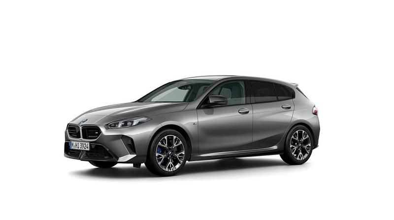 Second-hand BMW M135 Efficient Dynamics 300 CP (220 kW) 2026 Hatchback
