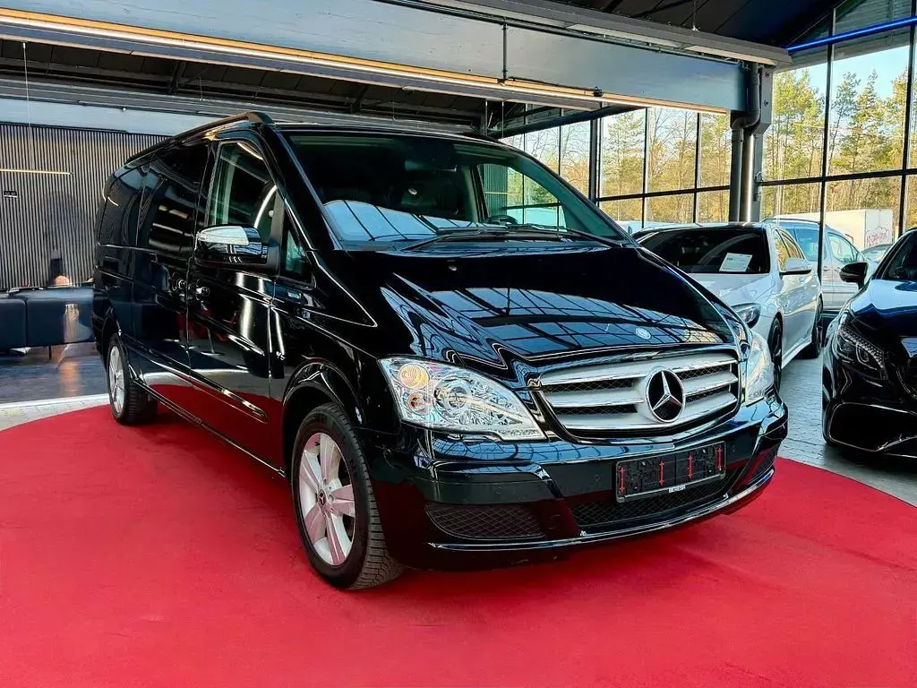 Gebraucht Mercedes Viano 224 PS (164 kW) 2012 Schwarz Van / Kleinbus
