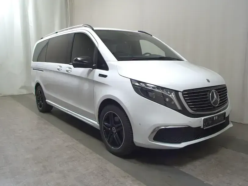 Gebraucht Mercedes EQV300 150 kW (204 PS) 2022 Bergkristallweiß metallic Van / Kleinbus