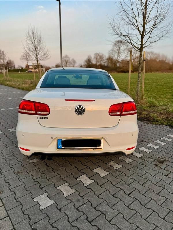 Gebraucht VW Eos 122 PS (89 kW) 2014 Weiß Cabrio
