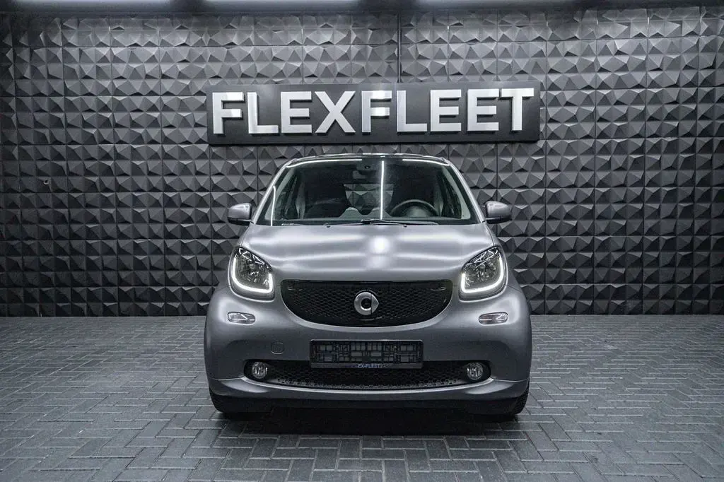 Gebraucht Smart ForTwo Coupé Passion 90 PS (66 kW) 2018 Tridionsicherheitszelle mount Coupé