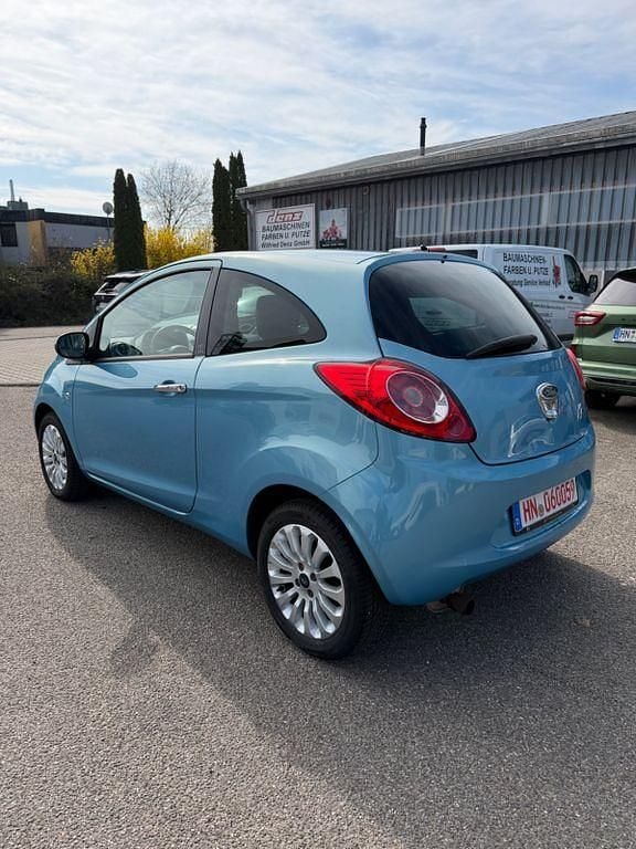 Gebraucht Ford Ka Titanium 69 PS (50 kW) 2011 Blau Kleinwagen