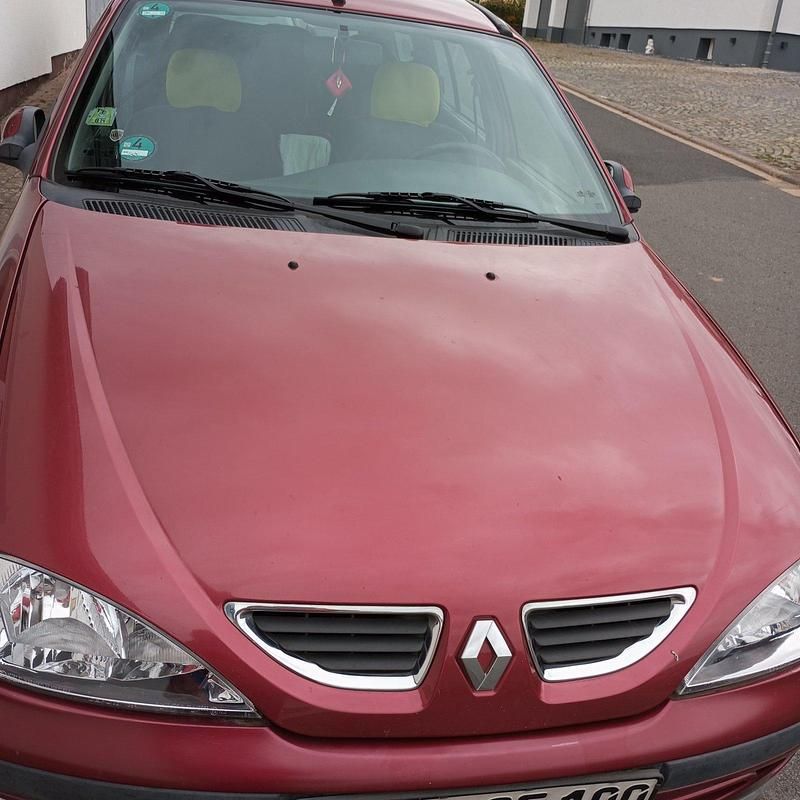 Gebraucht 1999 Renault Mégane GrandTour Kombi | 1.650 € - Bild 1/4