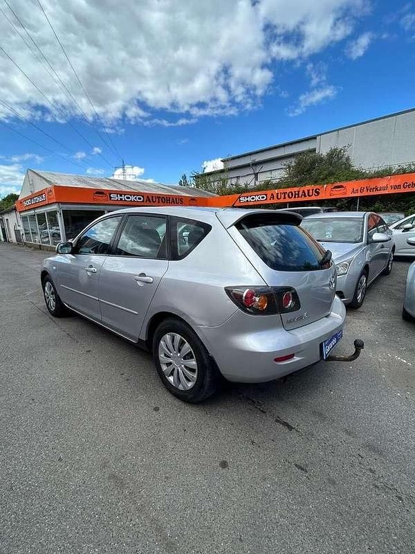 Second-hand Mazda 3 Active 105 CP (77 kW) 2005 Argintiu Berlinǎ