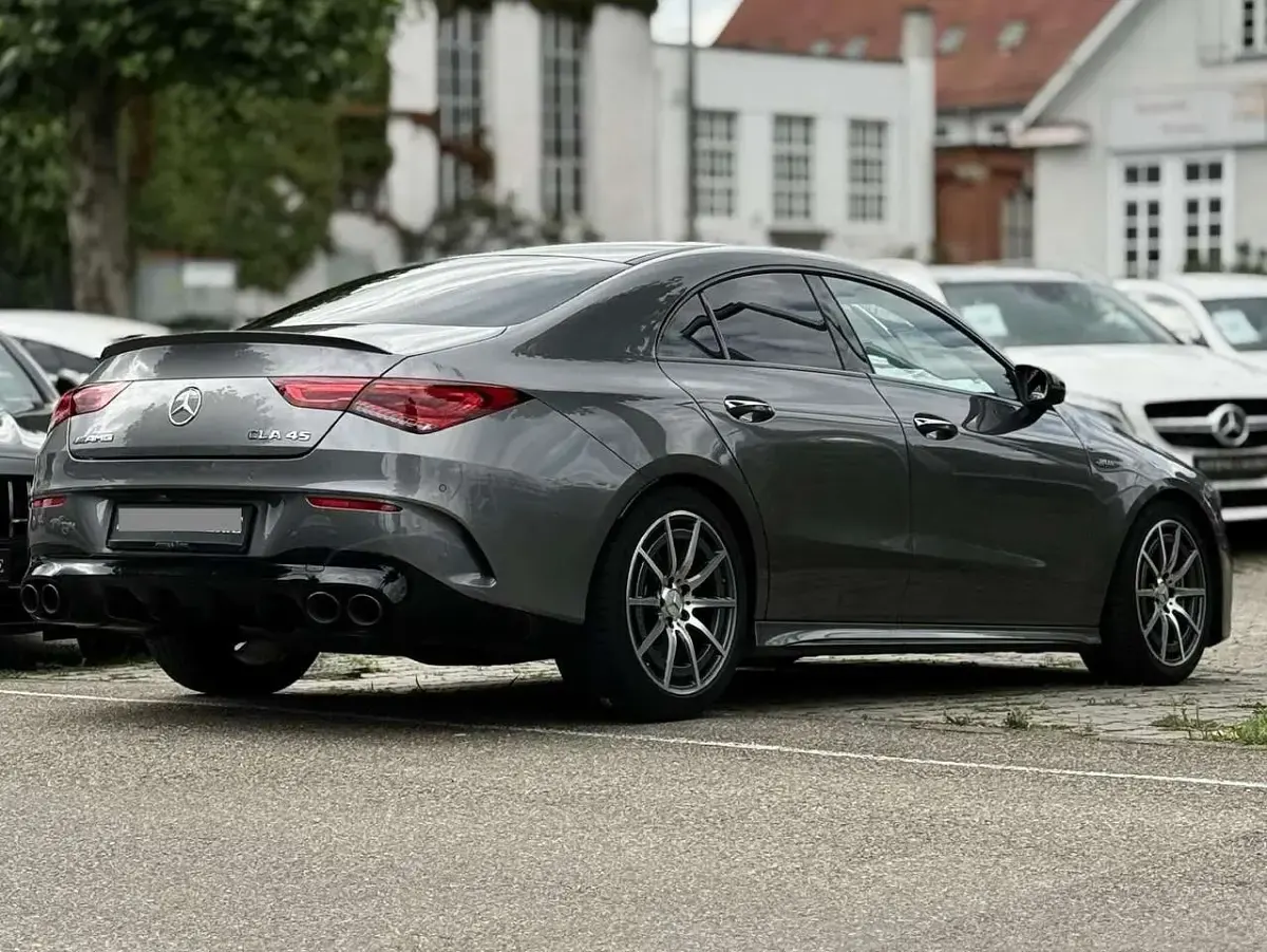 Gebraucht Mercedes CLA45 AMG AMG 387 PS (284 kW) 2022 Grau Coupé