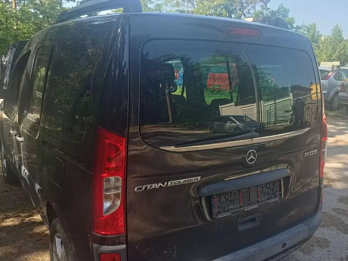 Gebraucht Mercedes Citan 111 Edition 110 PS (80 kW) 2016 Dravitschwarz metallic Van / Kleinbus