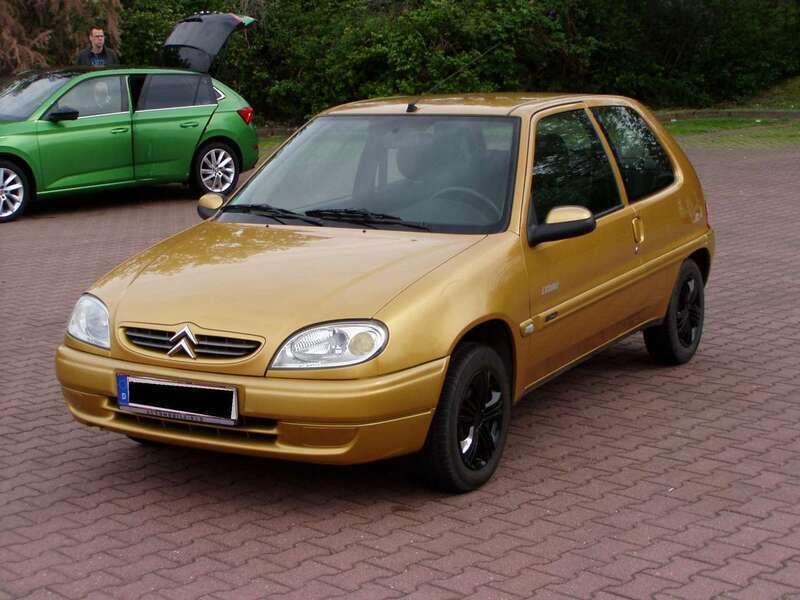 Gelb Gebraucht 2001 Citroën Saxo Kleinwagen | 2.000 € (Teuer) - Bild 1/4
