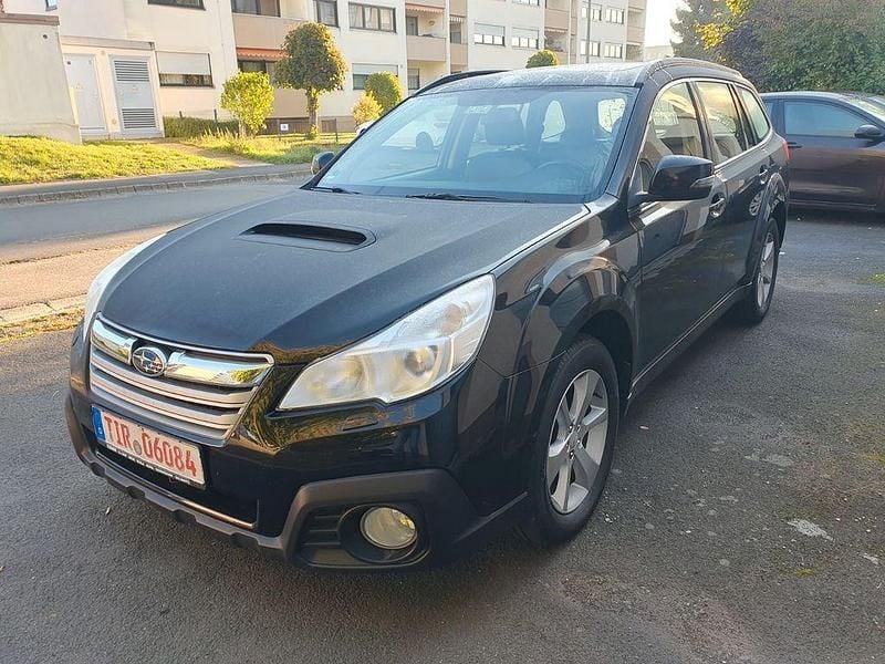Schwarz Gebraucht 2014 Subaru Outback Comfort SUV | 6.000 € (Superpreis) - Bild 1/4