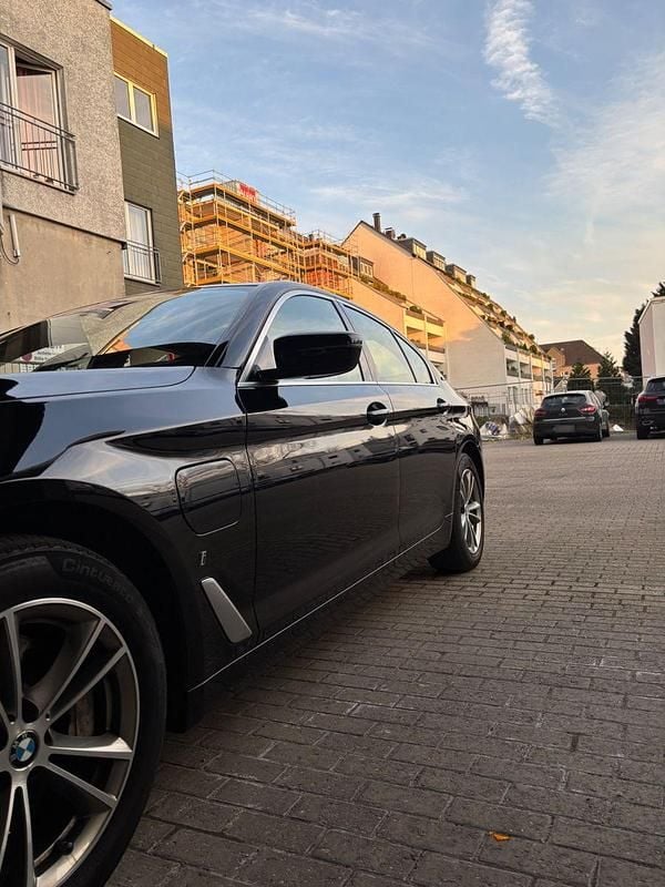 Gebraucht BMW 530e iPerformance 252 PS (185 kW) 2019 Schwarz Limousine
