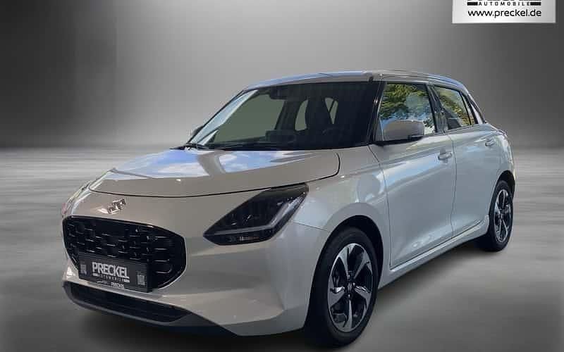 Weiß Neu 2025 Suzuki Swift Comfort+ Kleinwagen | 21.490 € - Bild 1/4