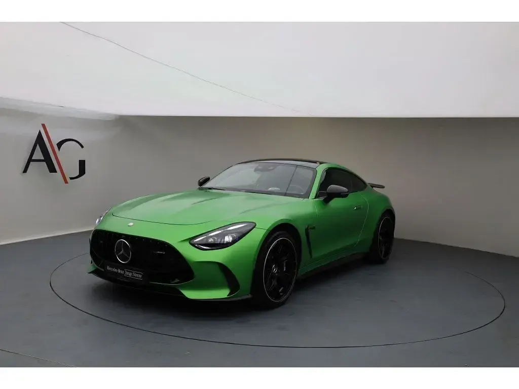 Gebraucht Mercedes AMG GT 55 AMG 476 PS (350 kW) 2025 Manufaktur magno lack manufaktur green hell magno Coupé