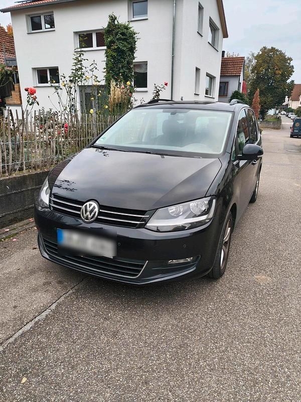 Schwarz Gebraucht 2018 VW Sharan Van / Kleinbus | 17.500 € (Superpreis) - Bild 1/4