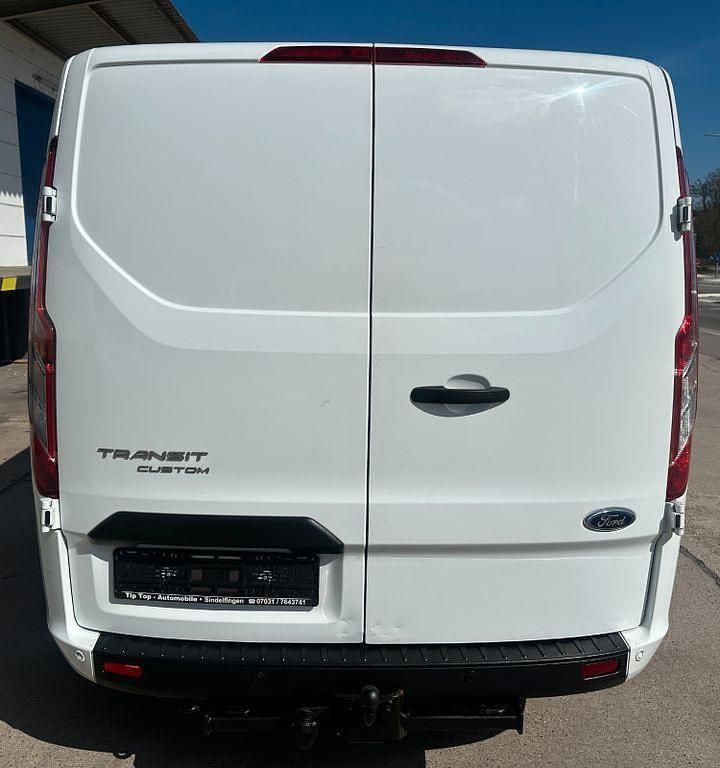 Gebraucht Ford Transit Custom Trend 131 PS (96 kW) 2022 Weiß Van / Kleinbus
